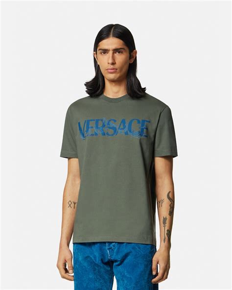 versace barocco t shirt.